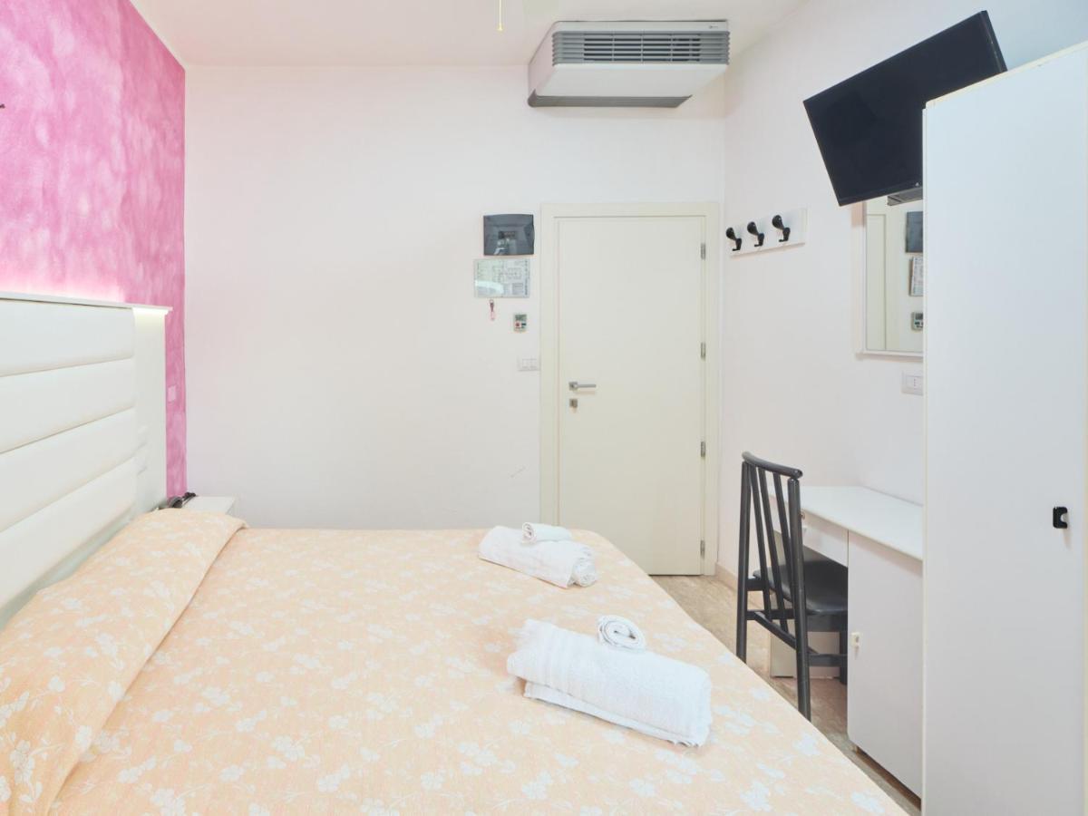 Hotel Imperiale - Fronte Mare Riccione