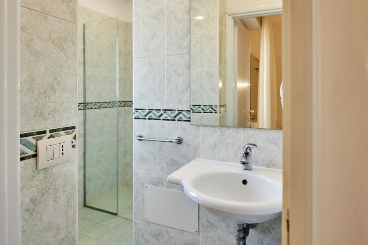 Hotel Imperiale - Fronte Mare Riccione