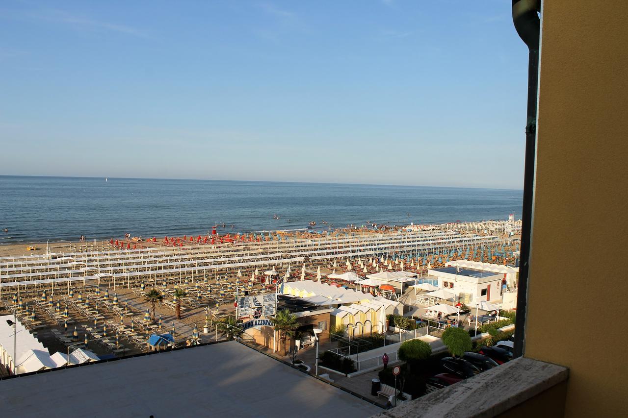 Imperiale - Fronte Mare Riccione